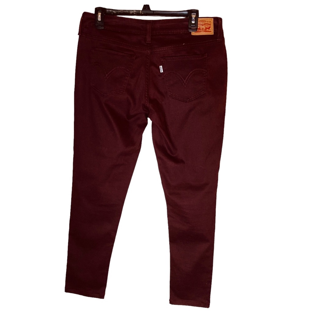 Levi’s Burgandy Coated Faux Leather Front Size 31